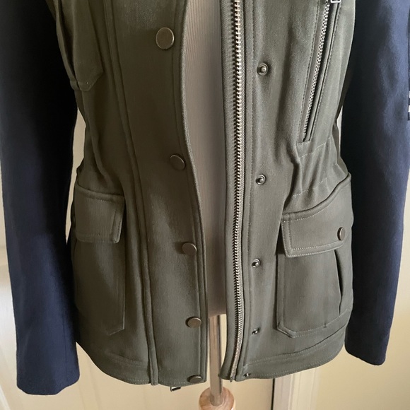 Gorgeous Veronica Beard military style 2-tone jacket - Picture 4 of 16